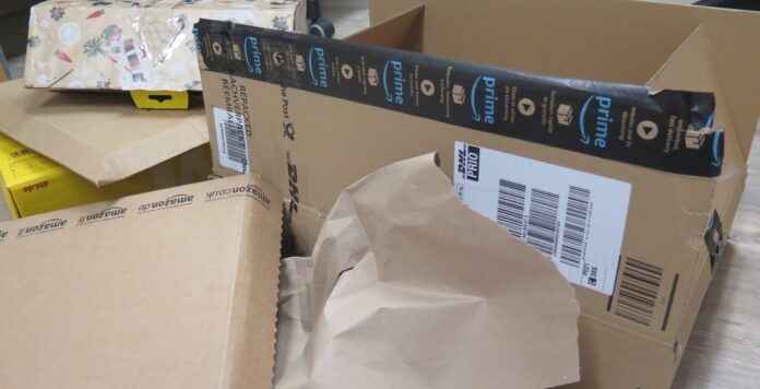 Weihnachtspakete: Der DStGB will eine Produktversandsteuer. (Quelle: Andreas Erb)