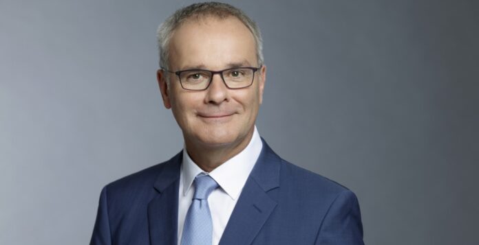 Hauptgeschäftsführer des Deutschen Städtetags Helmut Dedy (Quelle: Deutscher Städtetag/Laurence Chaperon)