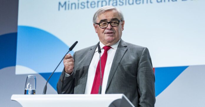 Fordert von Bund und Ländern die Einhaltung des Konnexitätsprinzips: Peter Müller beim Deutschen Kommunalkongress. (Quelle: DStGB/Henning Angerer)